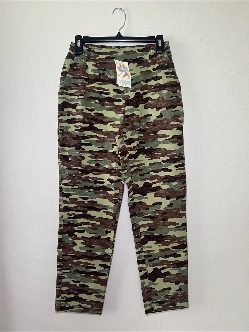 LuLaRoe Lena Work Leisure Pants in Camo - Picture 1 of 4